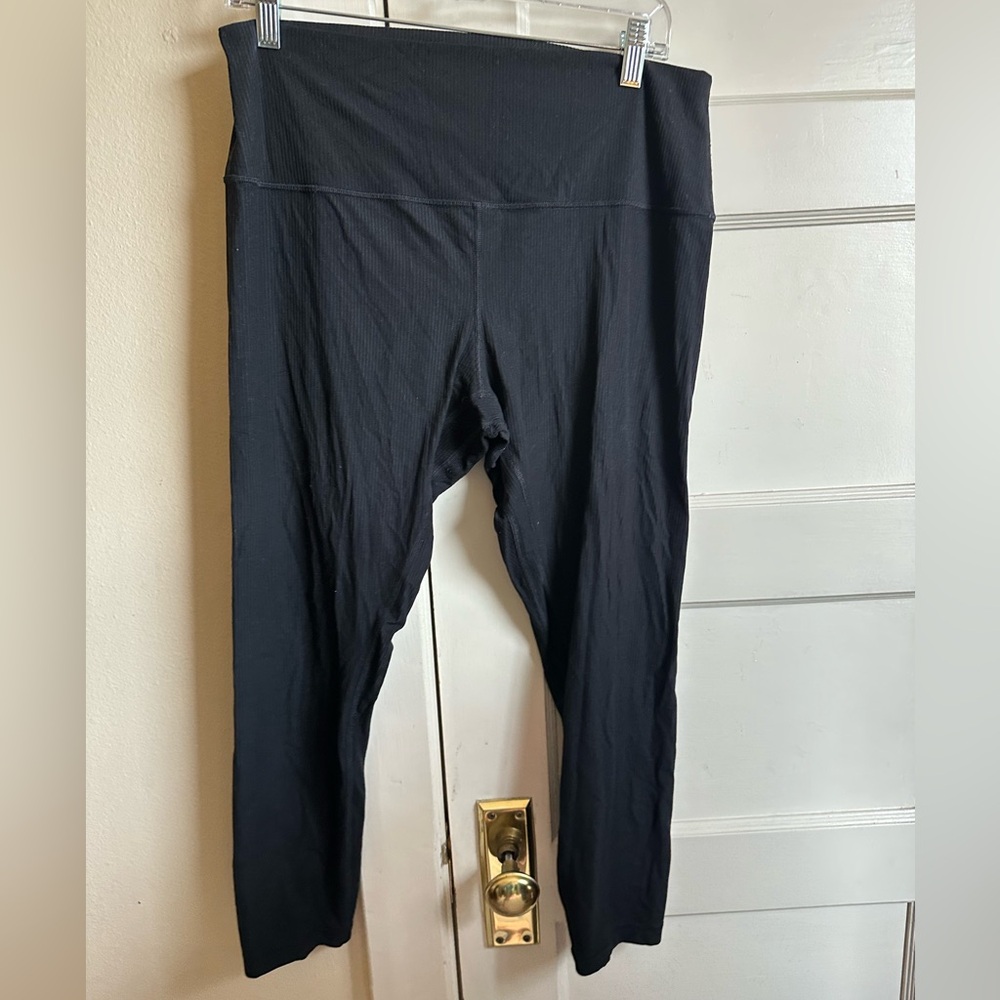 Lululemon Black Ribbed Align Leggings 25in - 14
